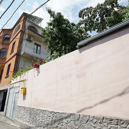 Nice House In The Heart Of The City Erévan Extérieur photo