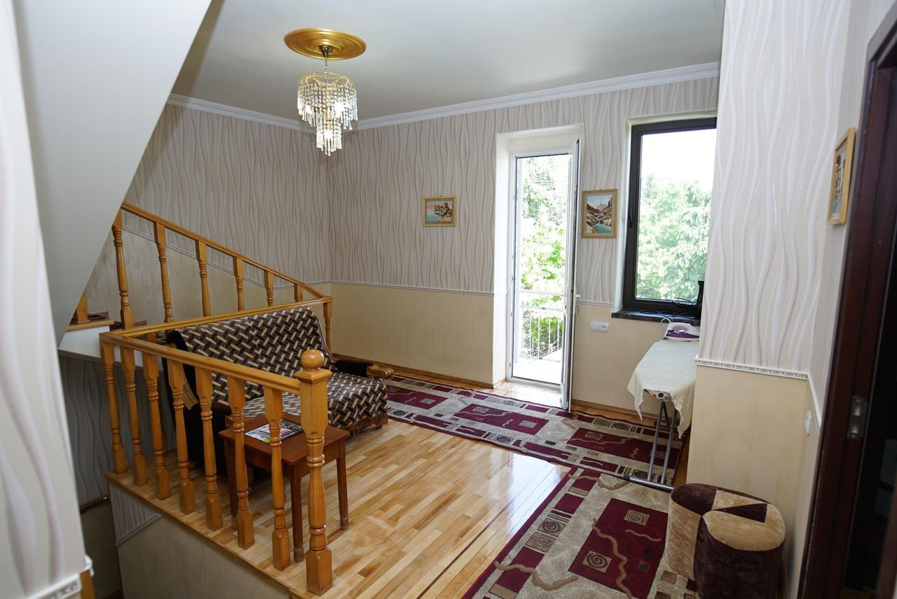 Nice House In The Heart Of The City Erévan Extérieur photo